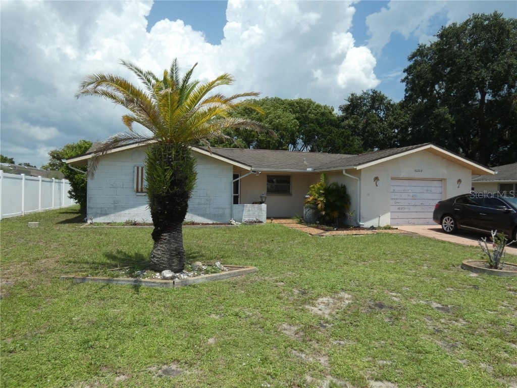 10202 Oak Hill Drive Port Richey FL 34668 W7867568 image1