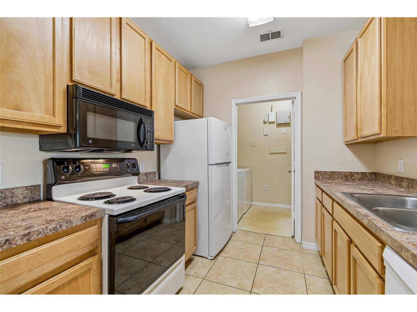 10203 Courtney Palms Boulevard #103 Tampa FL 33619 TB8514963 image15