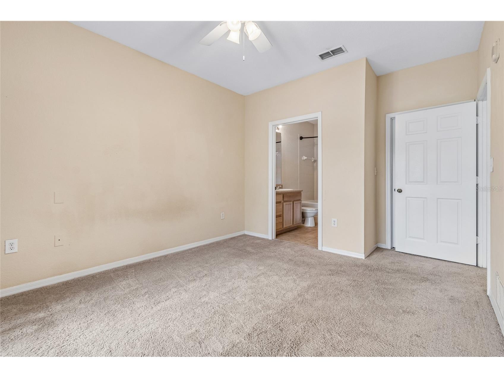 10203 Courtney Palms Boulevard #103 Tampa FL 33619 TB8514963 image23