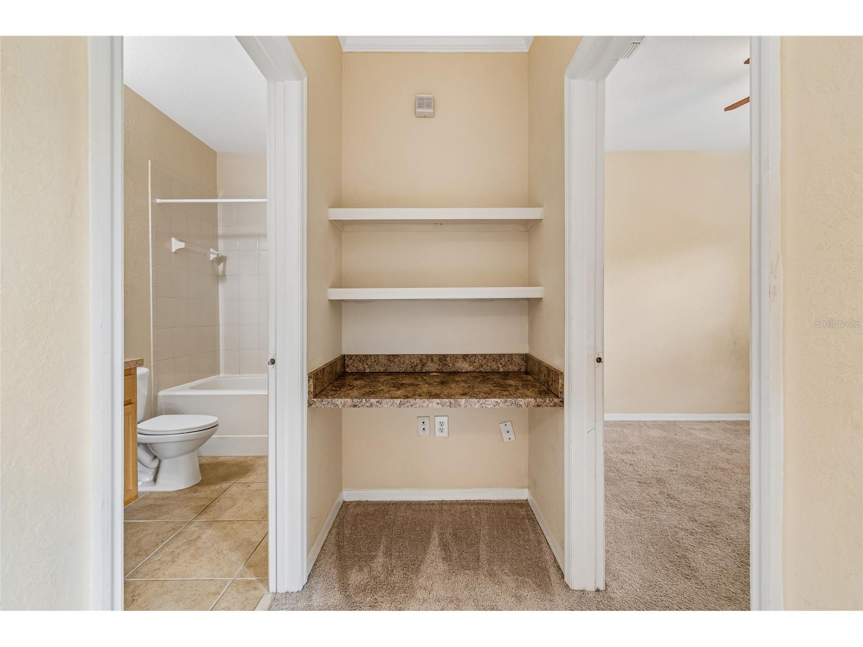 10203 Courtney Palms Boulevard #103 Tampa FL 33619 TB8514963 image27