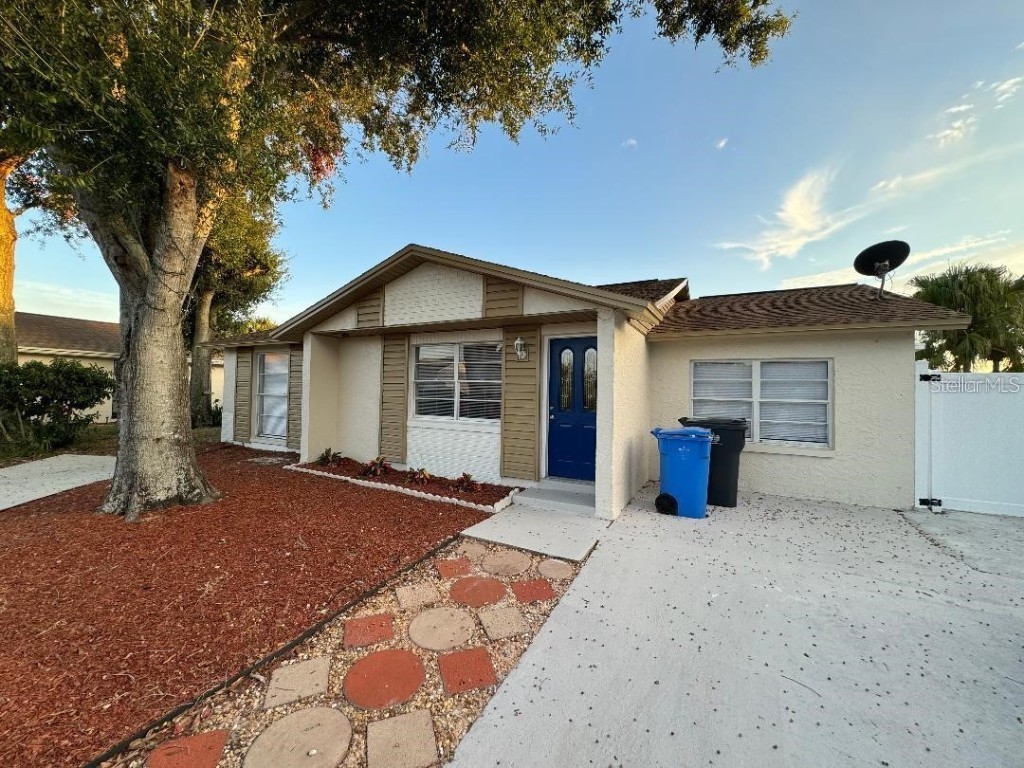 10204 Bellhurst Court Tampa FL 33615 TB8451492 image1