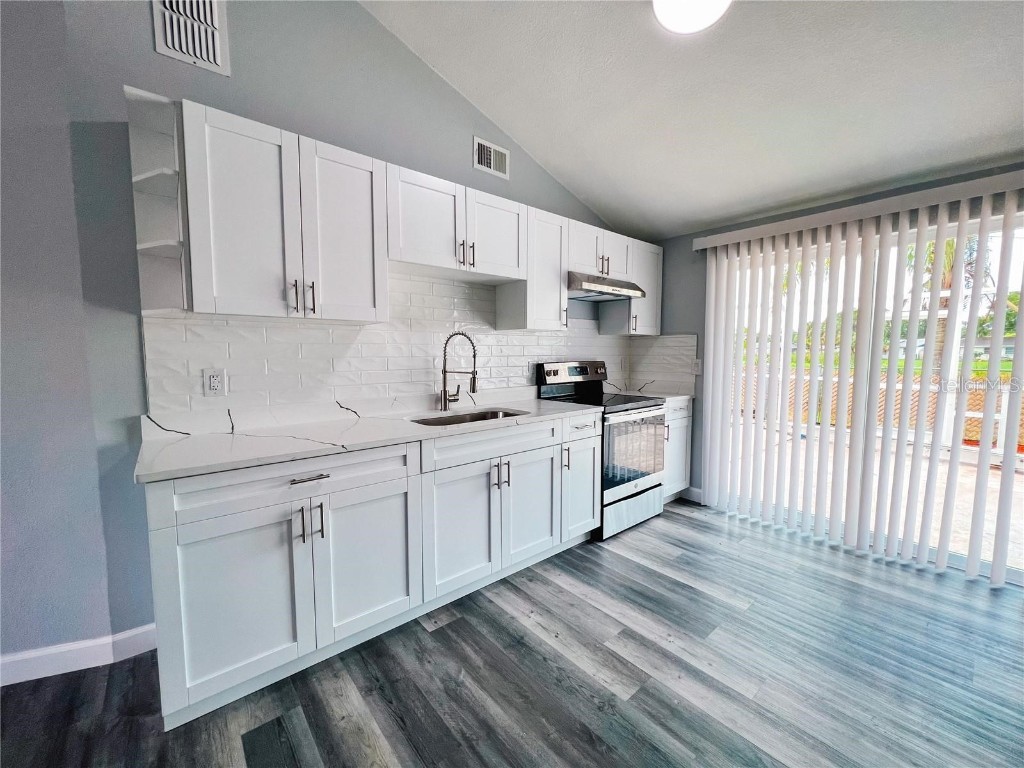 10204 Bellhurst Court Tampa FL 33615 TB8451492 image5