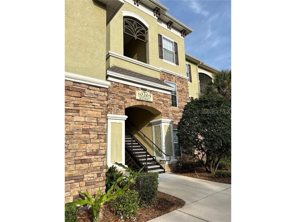 10205 Courtney Palms Boulevard #101 Tampa FL 33619 T3540727 image1