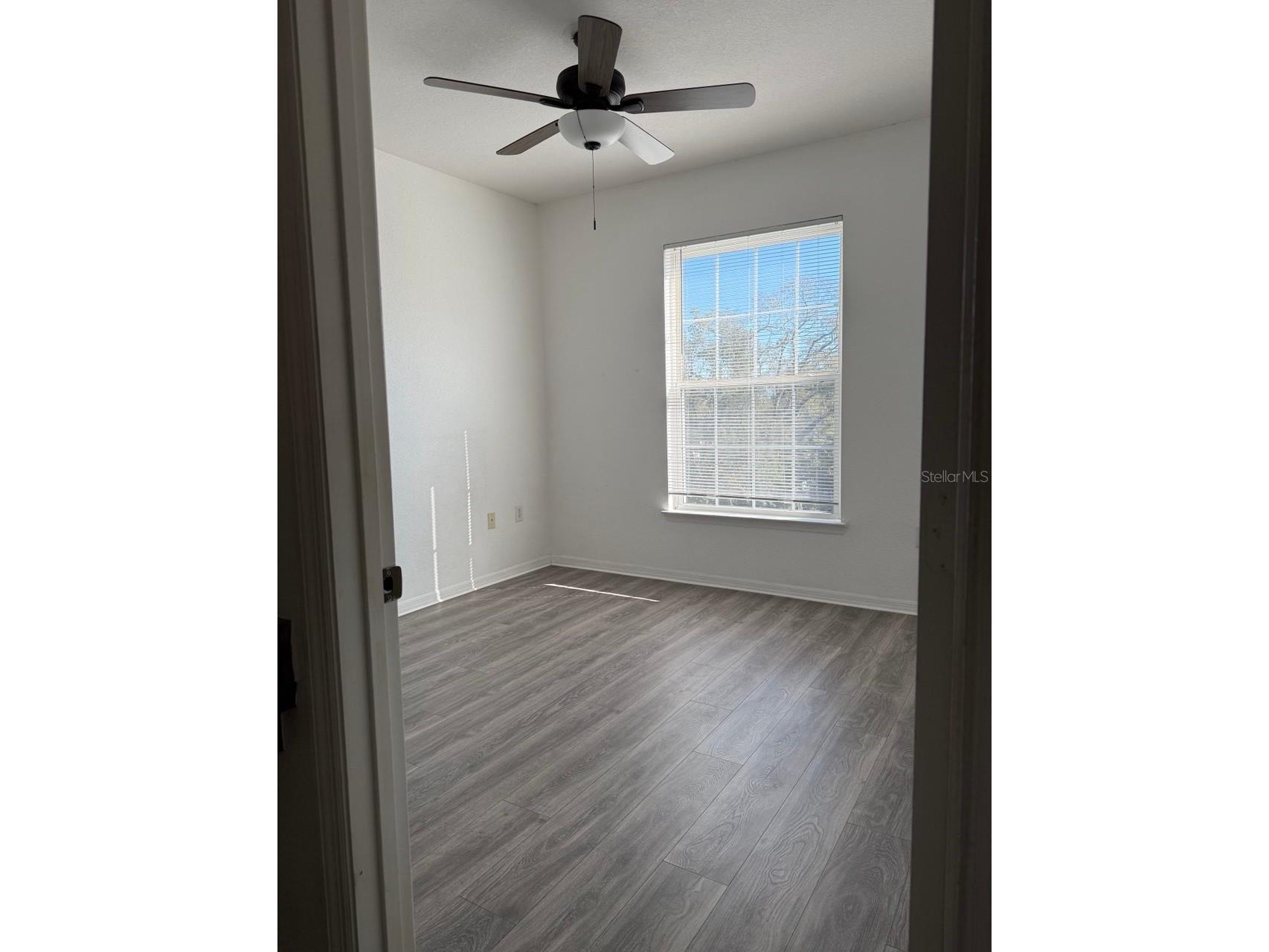 10205 Courtney Palms Boulevard #303 Tampa FL 33619 TB8516396 image11