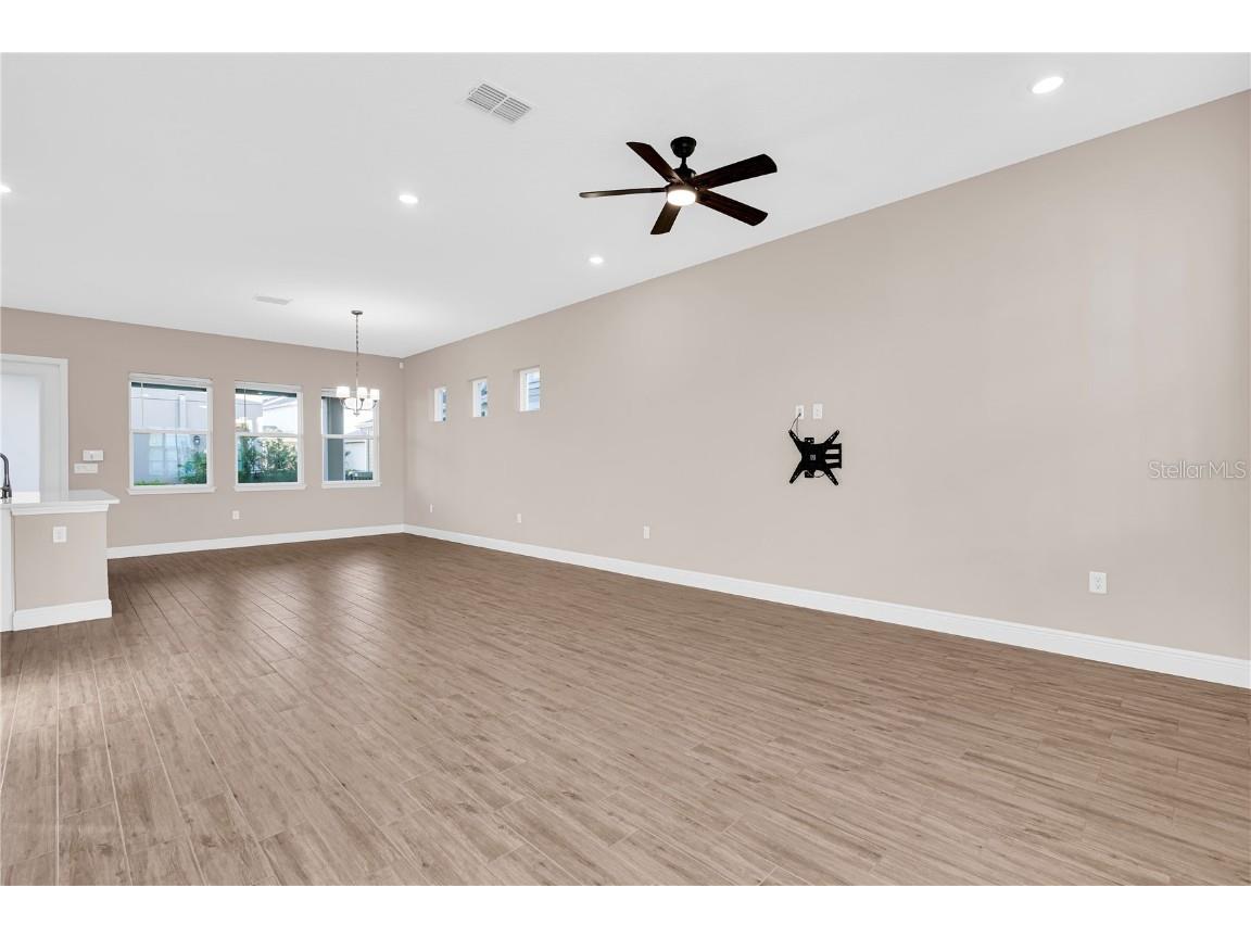 10205 Pearson Avenue Orlando FL 32827 O6363995 image2