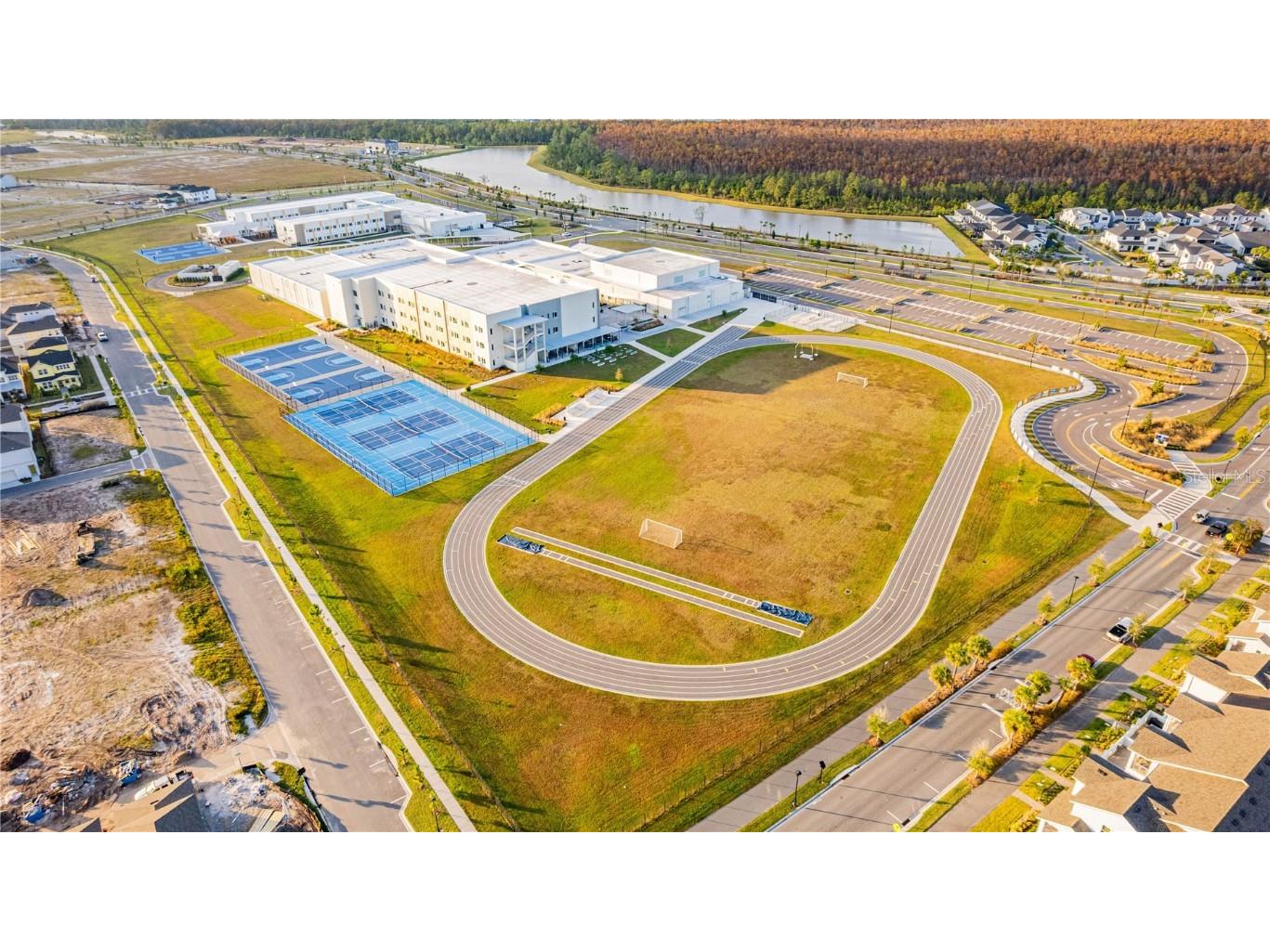 10205 Pearson Avenue Orlando FL 32827 O6363995 image46