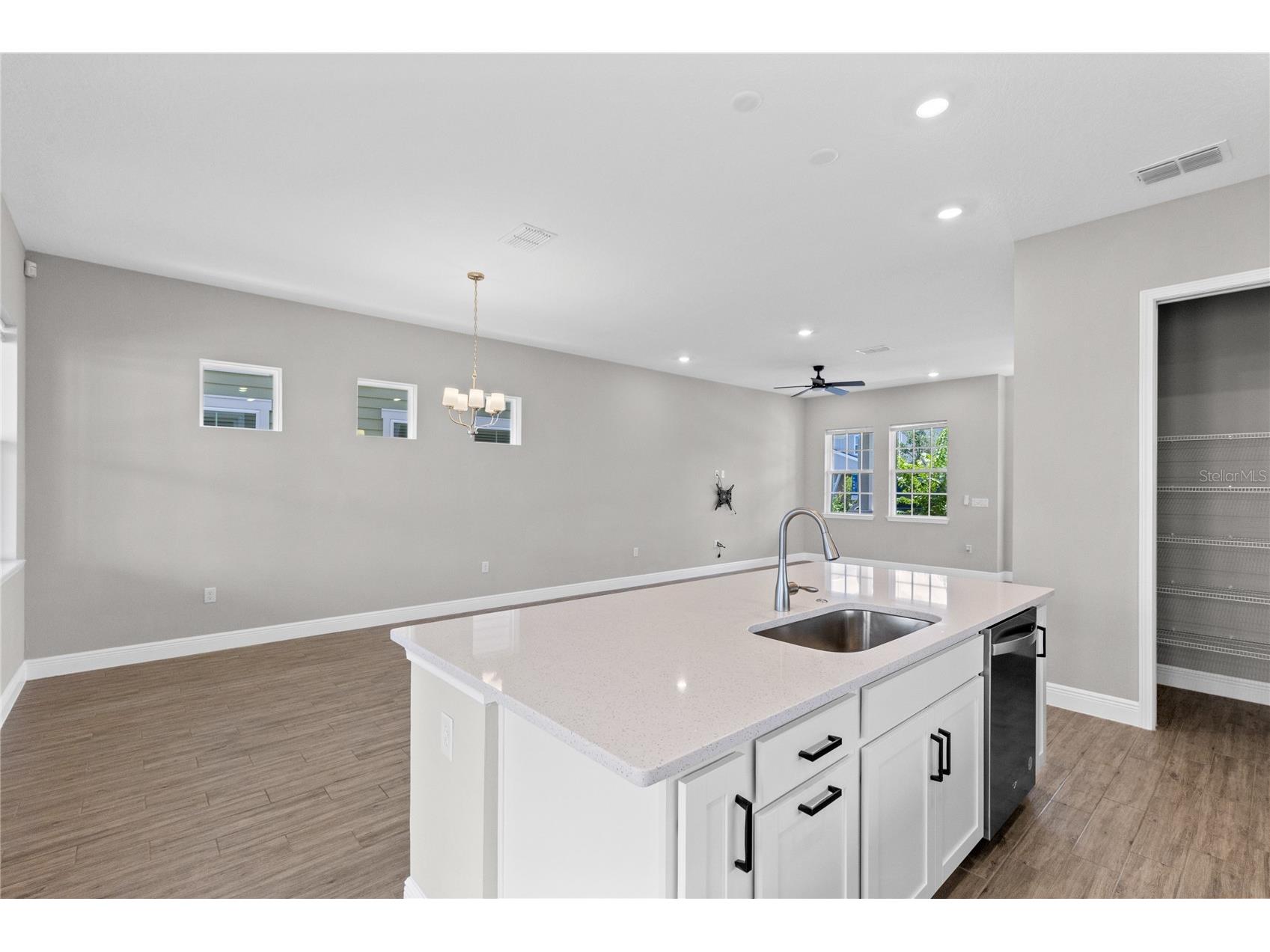10205 Pearson Avenue Orlando FL 32827 O6419578 image7