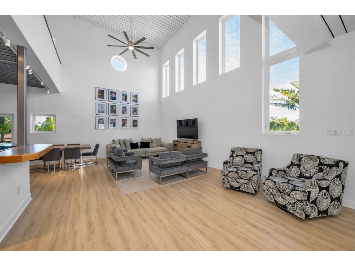 10206 4th Street E Treasure Island FL 33706 - BOCA CIEGA BAY TB8447858 image10