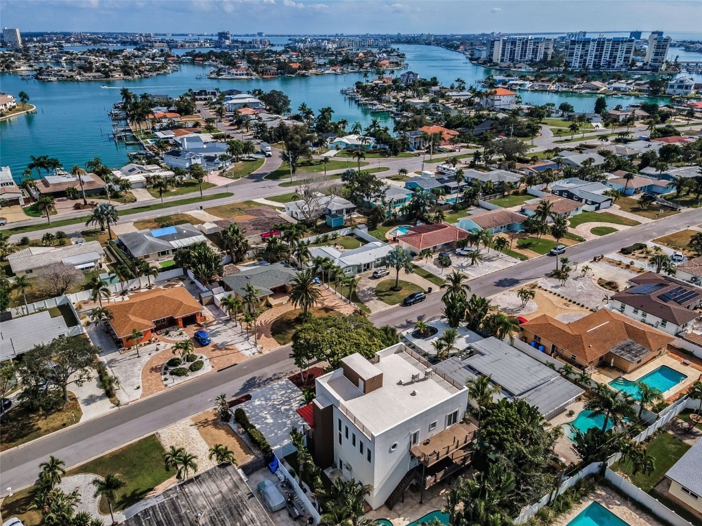 10206 4th Street E Treasure Island FL 33706 - BOCA CIEGA BAY TB8447858 image6