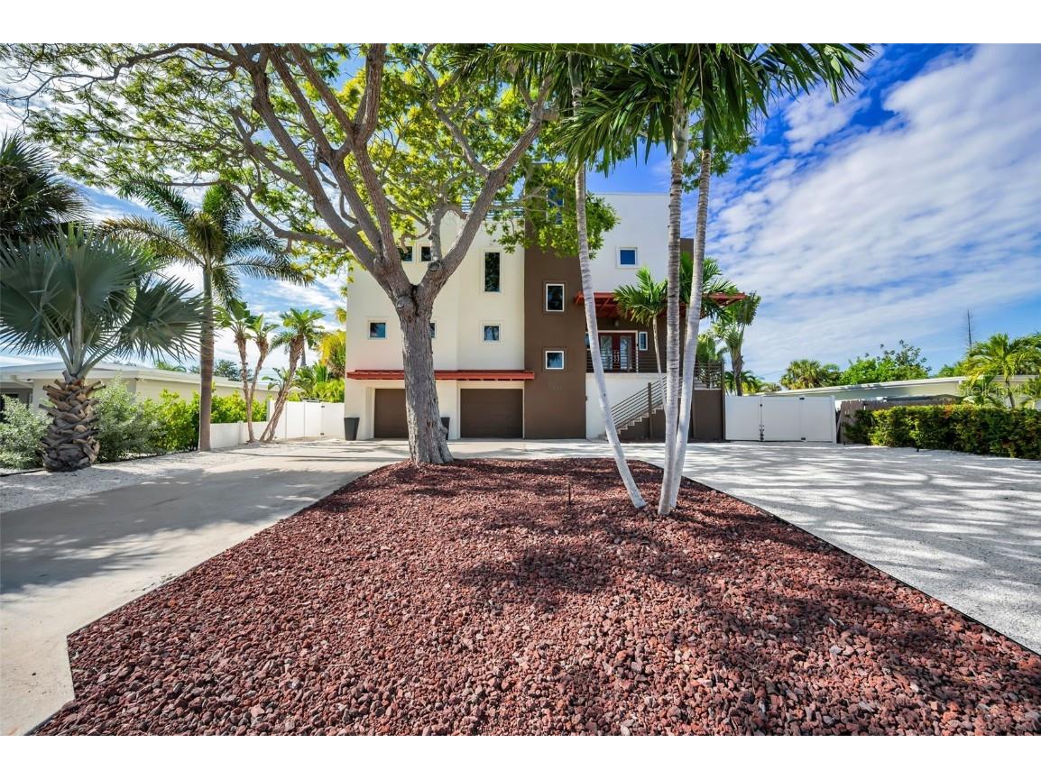 10206 4th Street E Treasure Island FL 33706 - BOCA CIEGA BAY TB8447858 image7