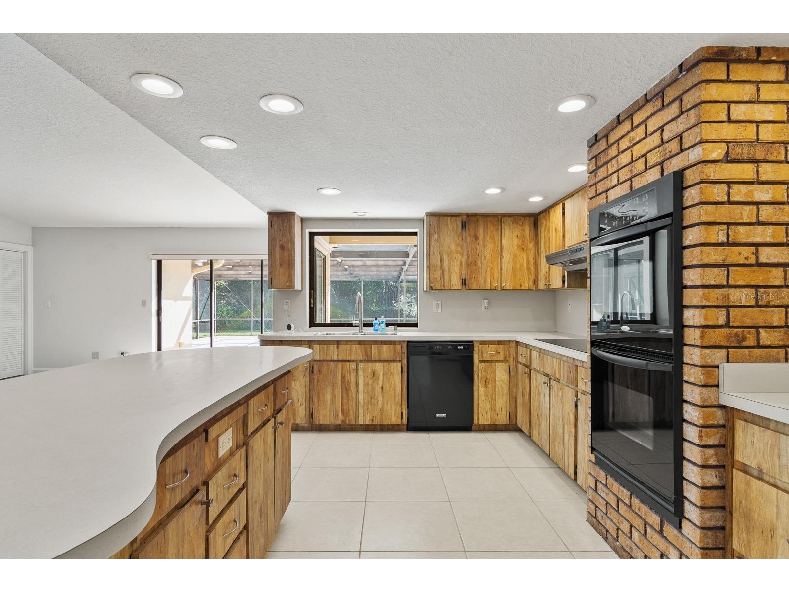 10206 Lakeview Drive New Port Richey FL 34654 TB8482526 image16