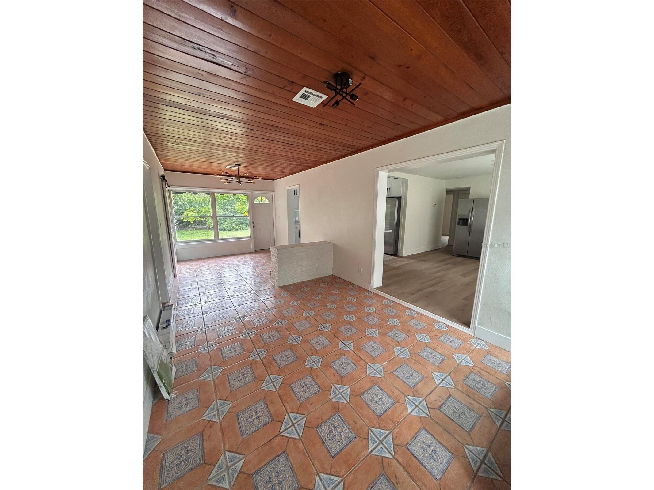 10206 N Oakleaf Avenue Tampa FL 33612 O6407530 image10
