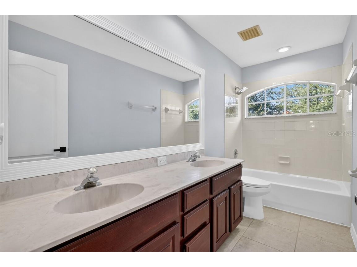 10207 Deercliff Drive Tampa FL 33647 O6351283 image31