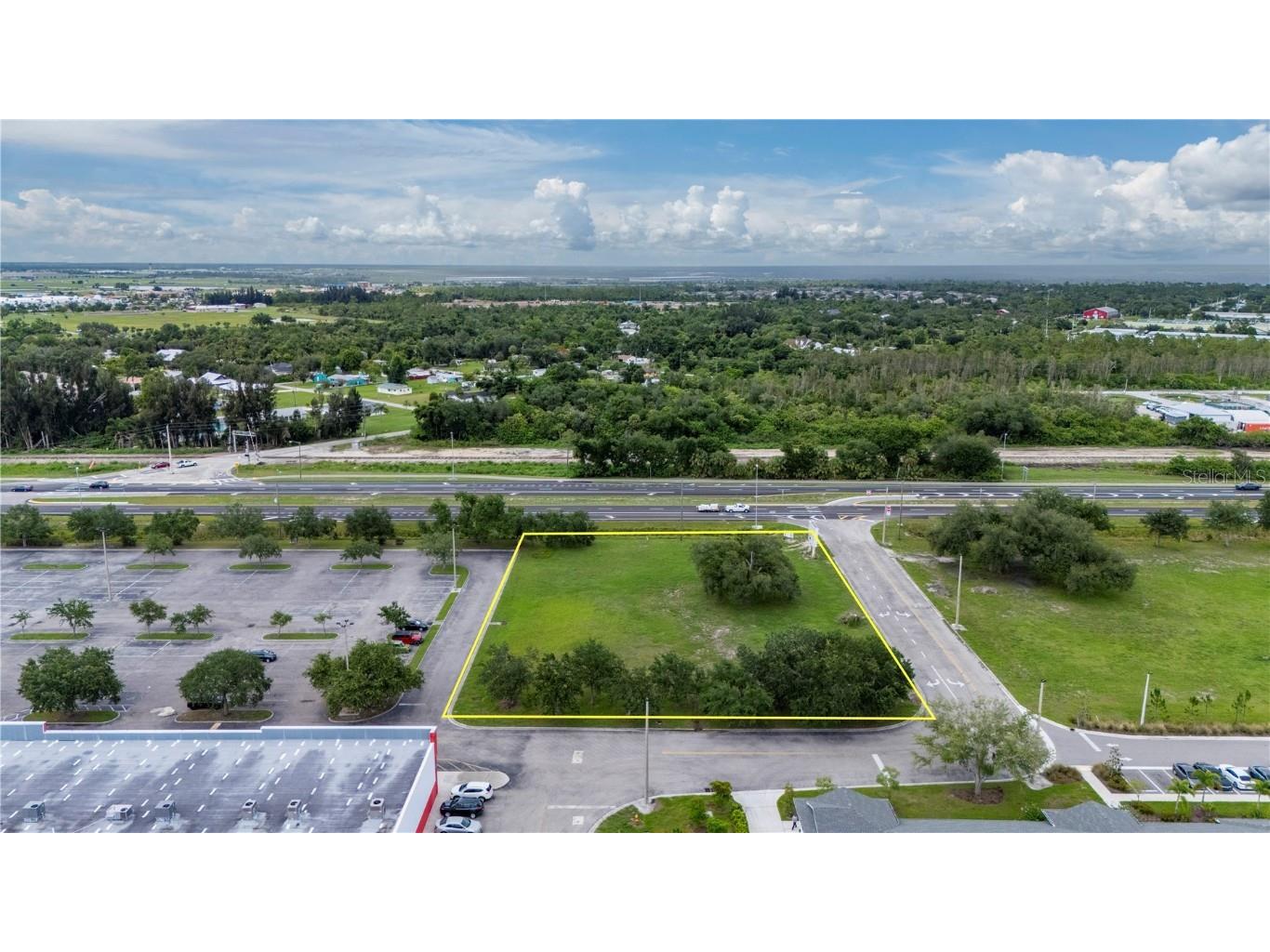 10207 Tamiami Trail Punta Gorda FL 33950 C7494300 image1