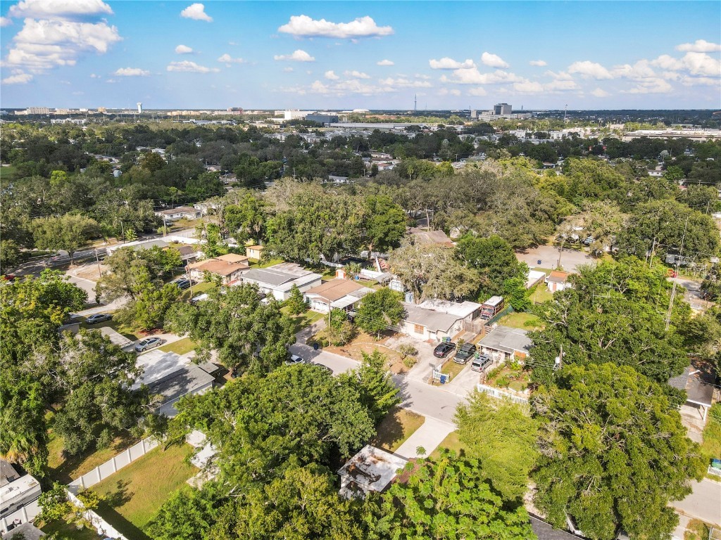 10208 Lola Street Tampa FL 33612 TB8428550 image39