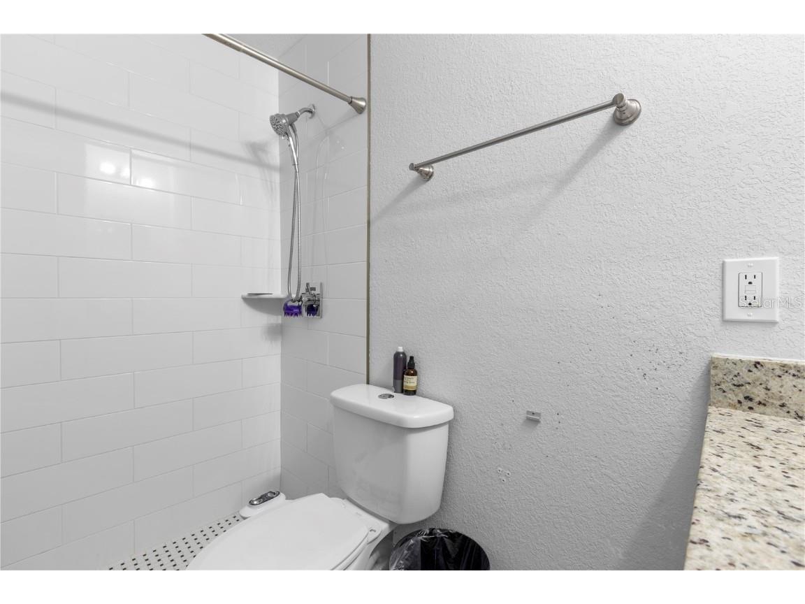 10208 Lola Street Tampa FL 33612 TB8428550 image6