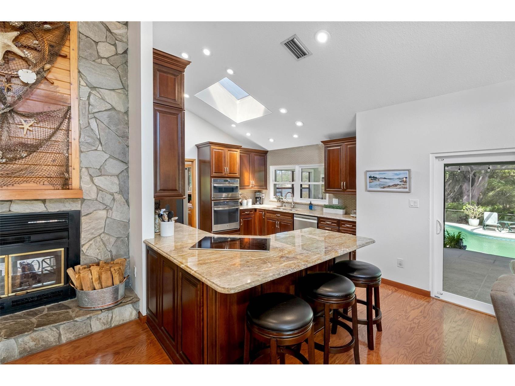 10209 Lake Grove Drive Odessa FL 33556 - LAKE CHAPMAN TB8497352 image15