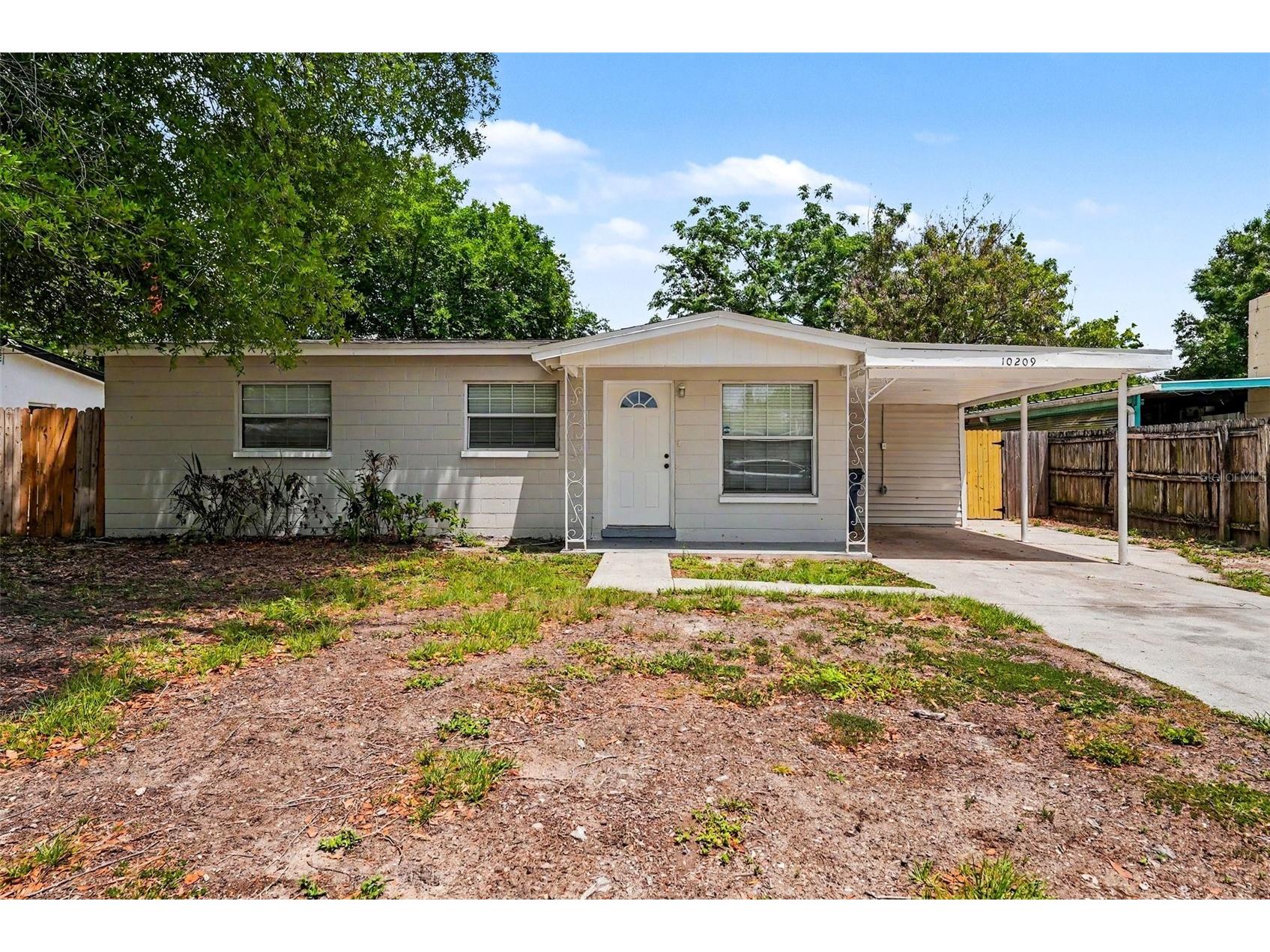 10209 N 28th Street Tampa FL 33612 O6405261 image1