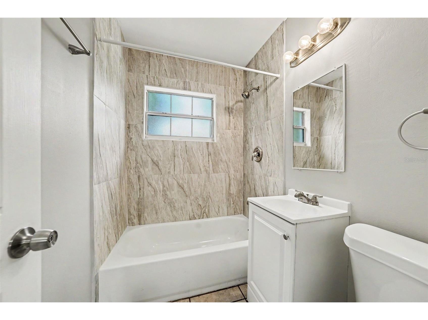 10209 N 28th Street Tampa FL 33612 O6405261 image10
