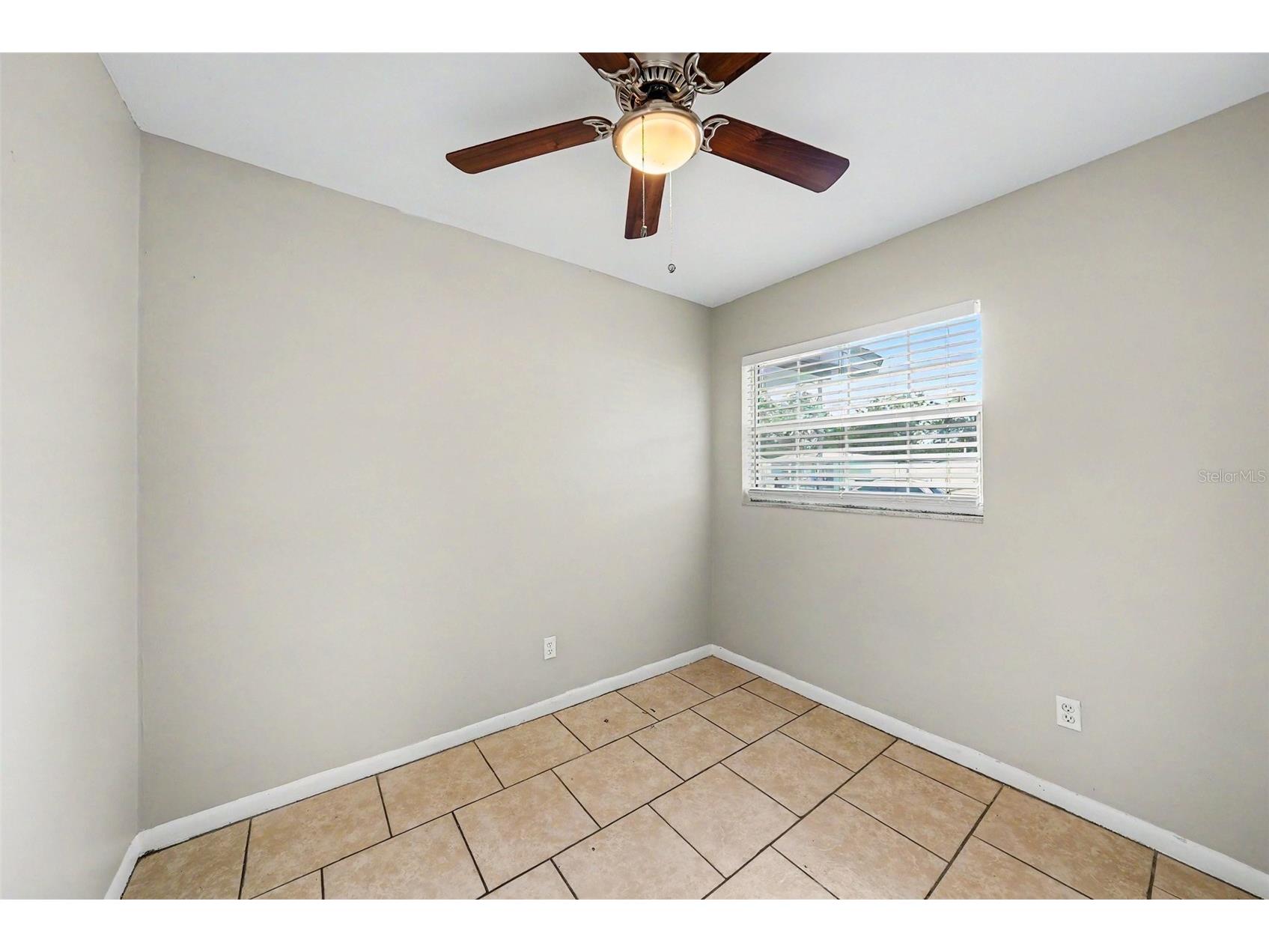 10209 N 28th Street Tampa FL 33612 O6405261 image9