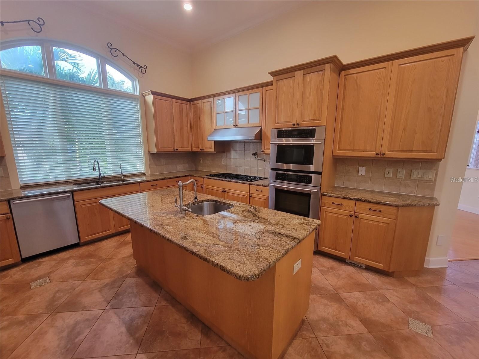 10209 Thurston Groves Boulevard Largo FL 33778 TB8473687 image21