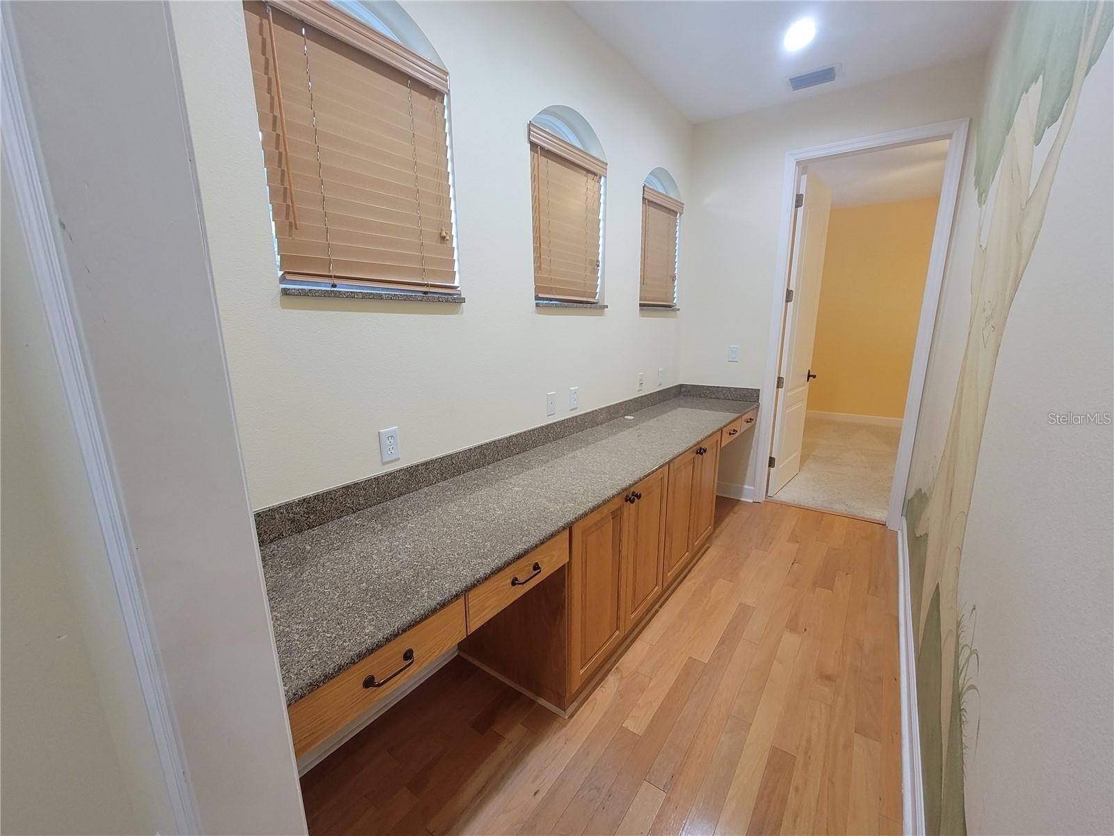 10209 Thurston Groves Boulevard Largo FL 33778 TB8473687 image33