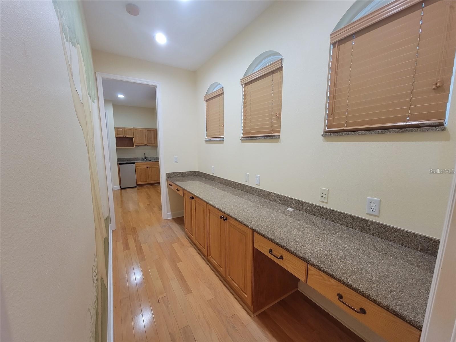 10209 Thurston Groves Boulevard Largo FL 33778 TB8473687 image36