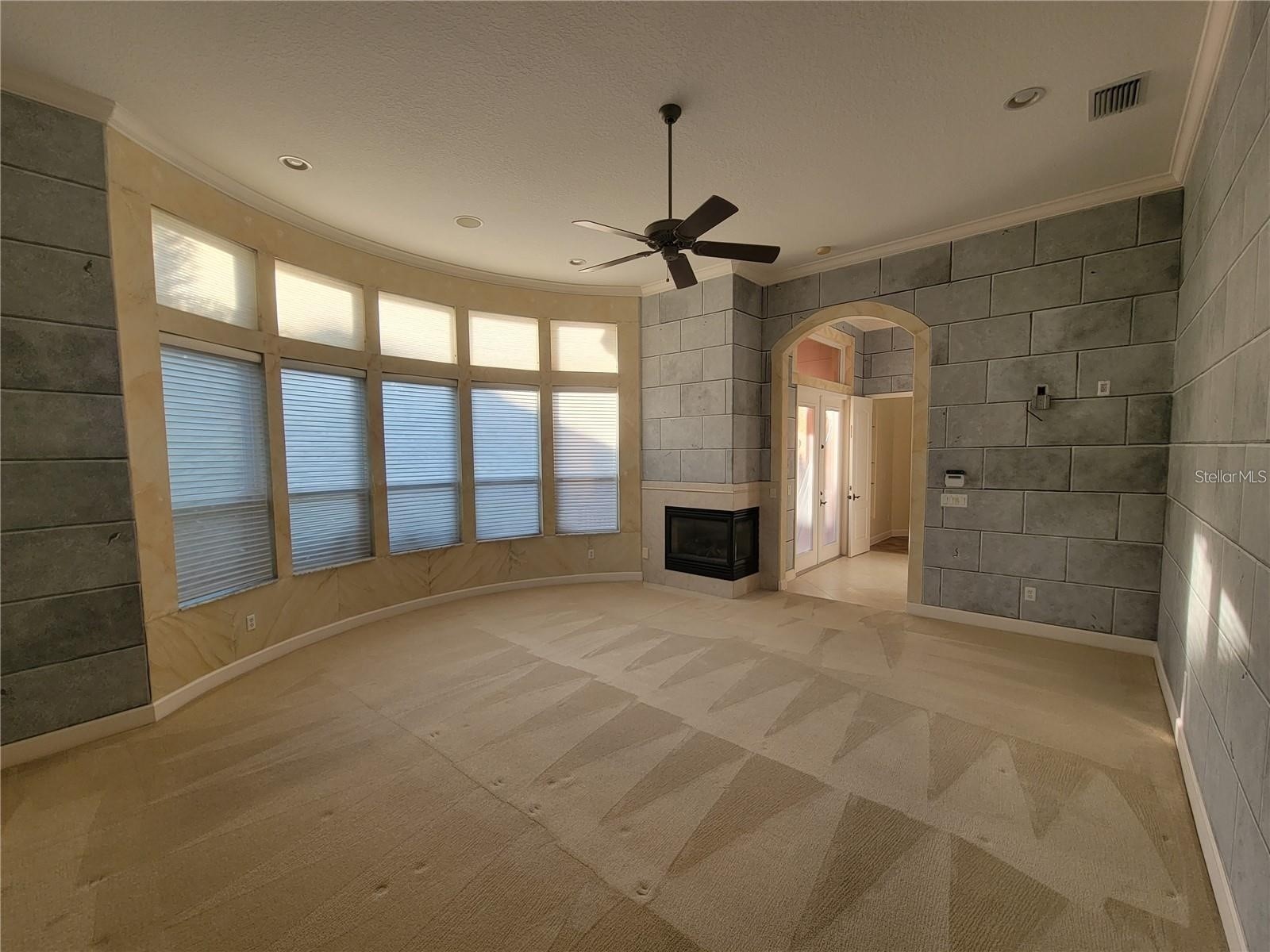10209 Thurston Groves Boulevard Largo FL 33778 TB8473687 image55