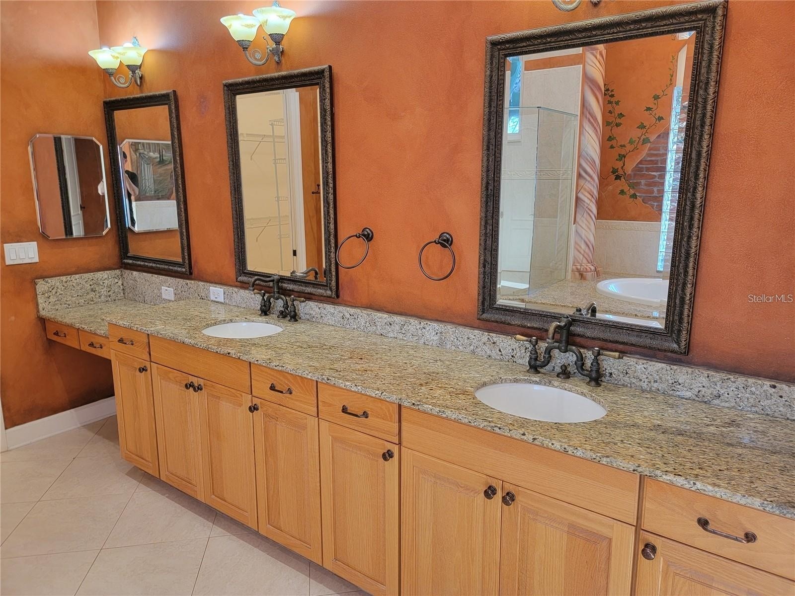 10209 Thurston Groves Boulevard Largo FL 33778 TB8473687 image58