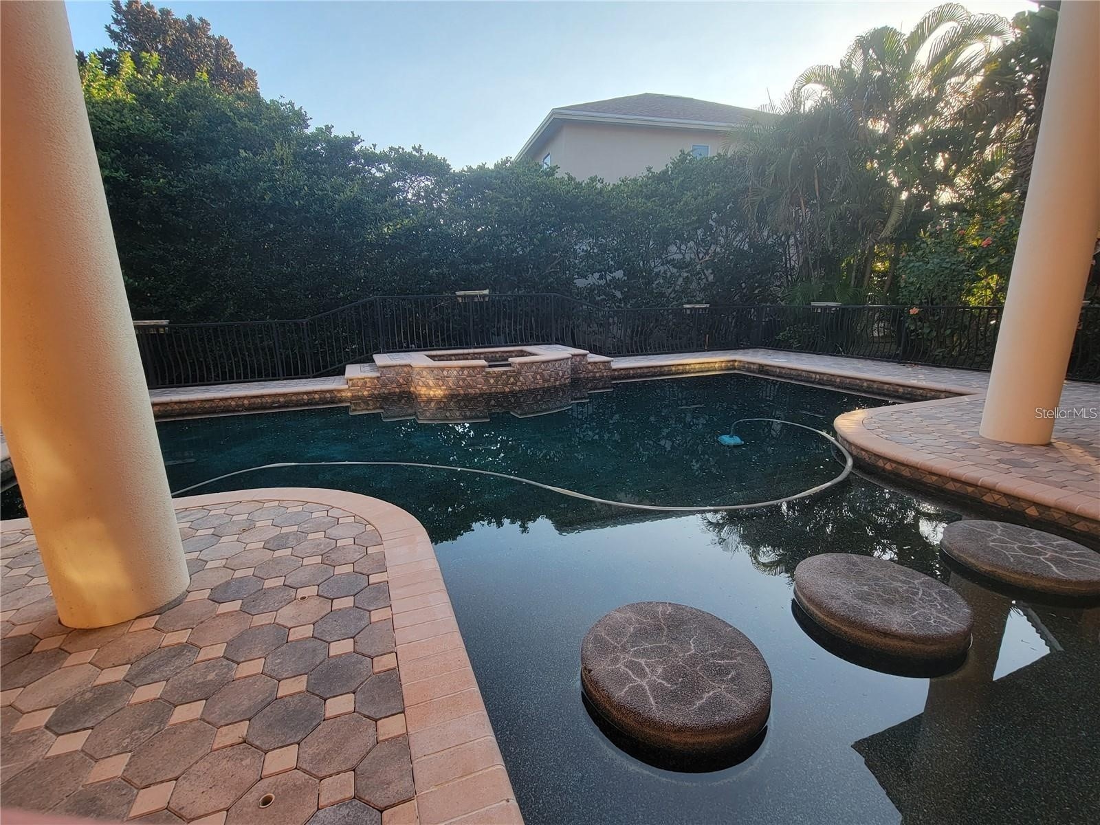 10209 Thurston Groves Boulevard Largo FL 33778 TB8473687 image8