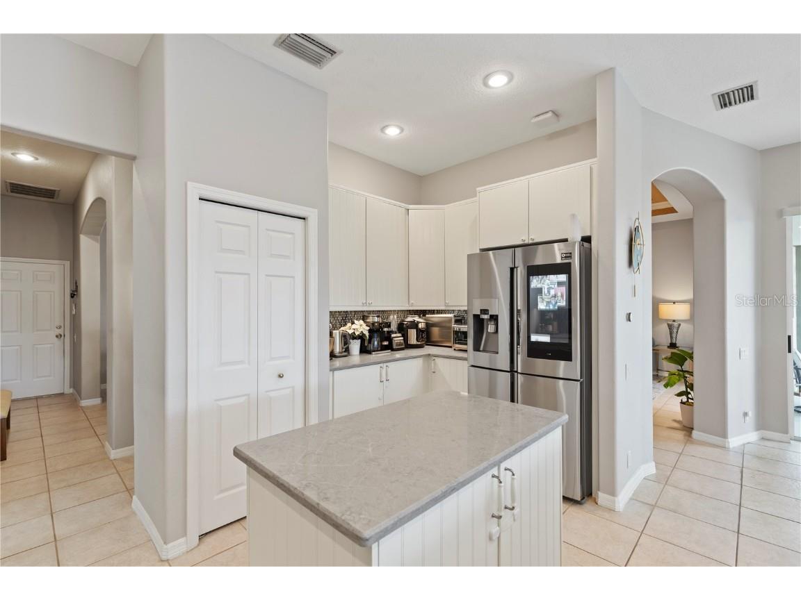 10209 Waterside Oaks Drive Tampa FL 33647 TB8428614 image18