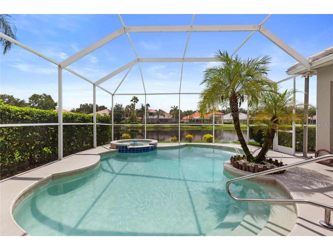 10209 Waterside Oaks Drive Tampa FL 33647 TB8428614 image3