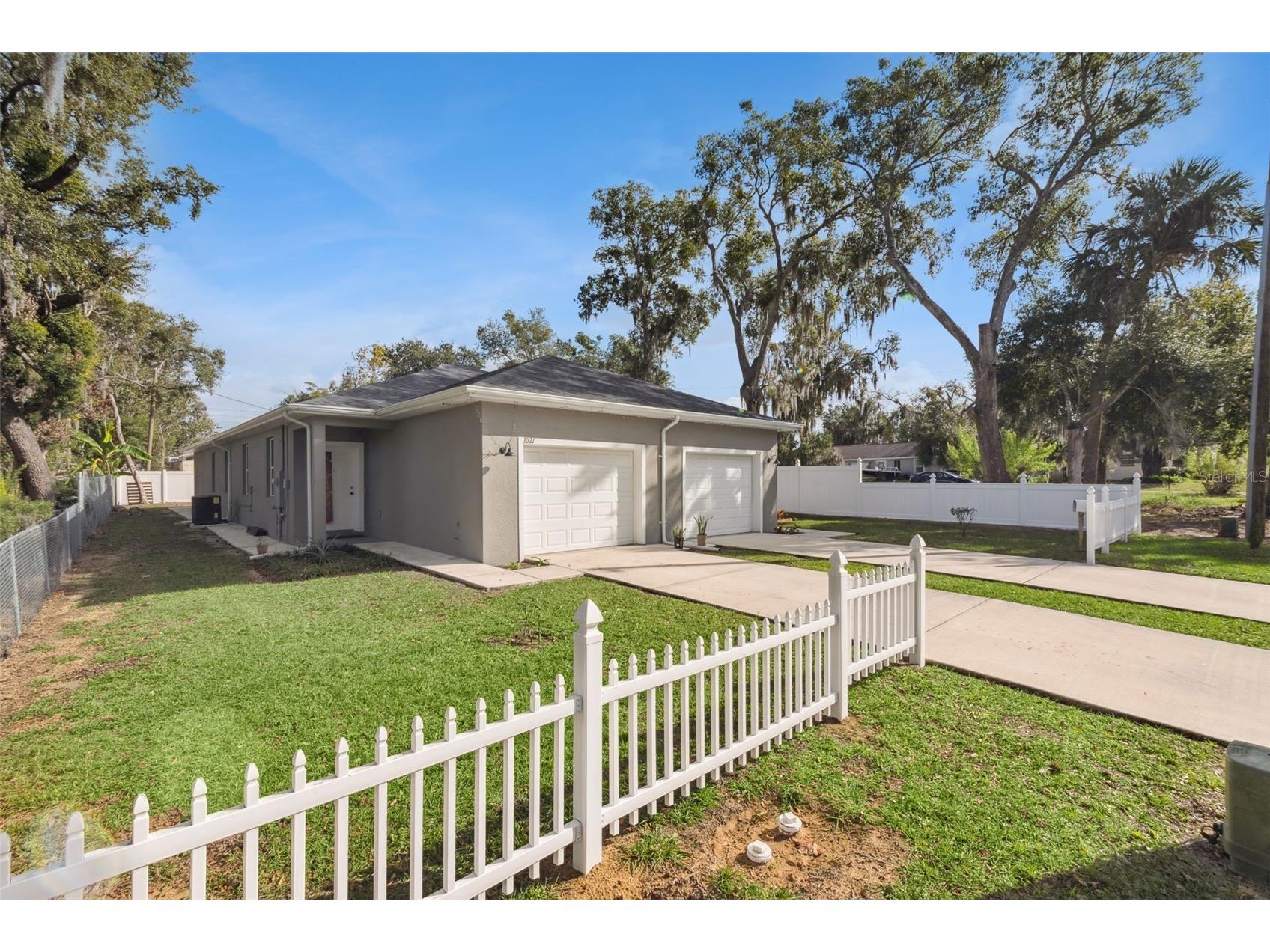 1021/1023 Titcomb Street Eustis FL 32726 S5140543 image1