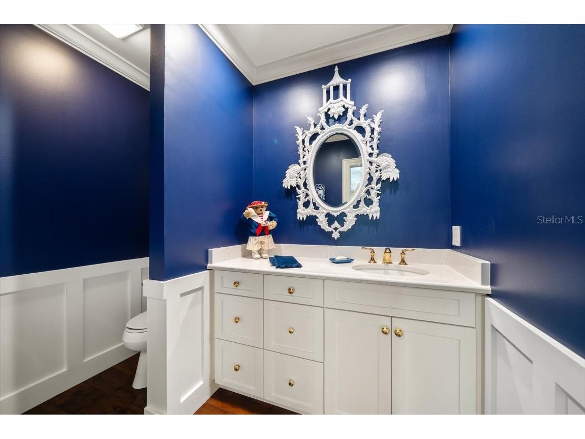 1021 Bay Esplanade Clearwater Beach FL 33767 TB8436074 image30