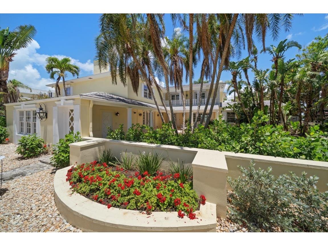 1021 Bay Esplanade Clearwater Beach FL 33767 TB8436074 image4