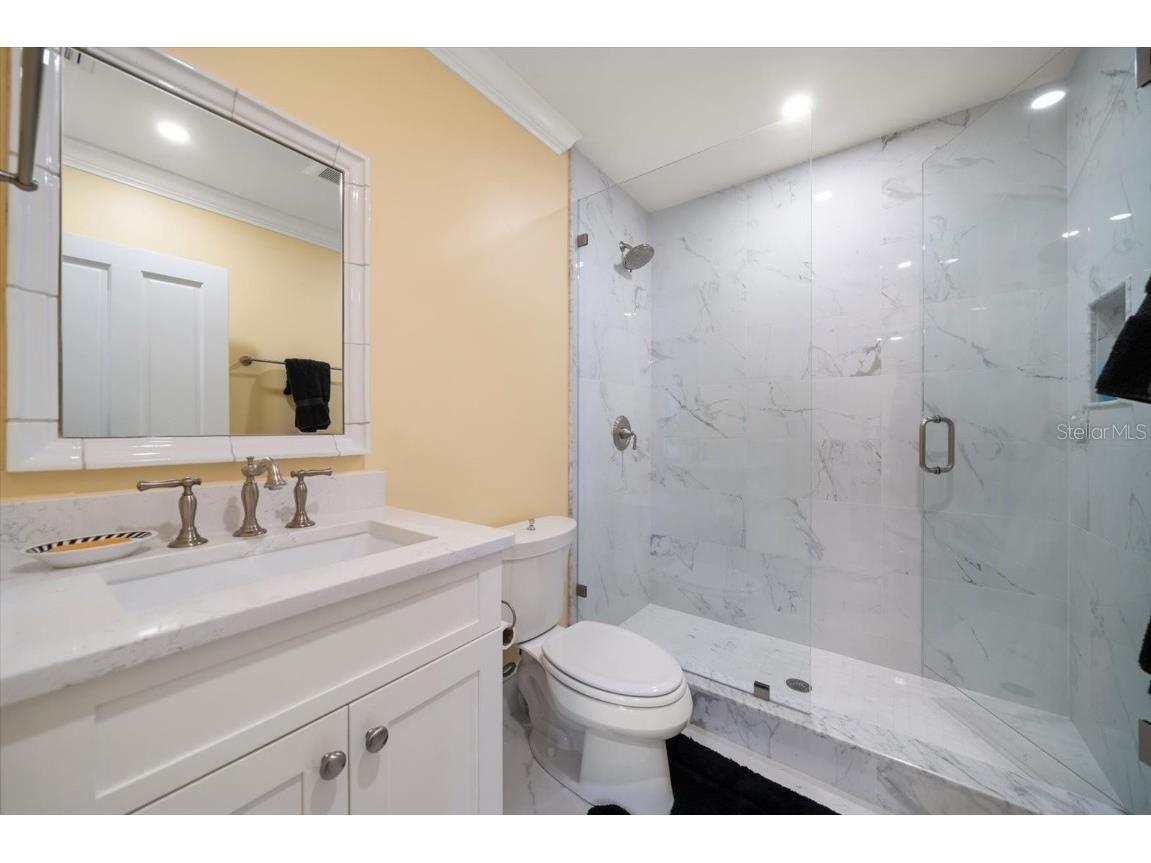 1021 Bay Esplanade Clearwater Beach FL 33767 TB8436074 image50