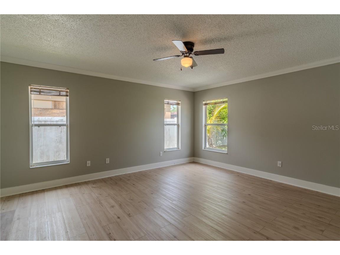 1021 Cannes Drive Kissimmee FL 34759 P4935645 image12