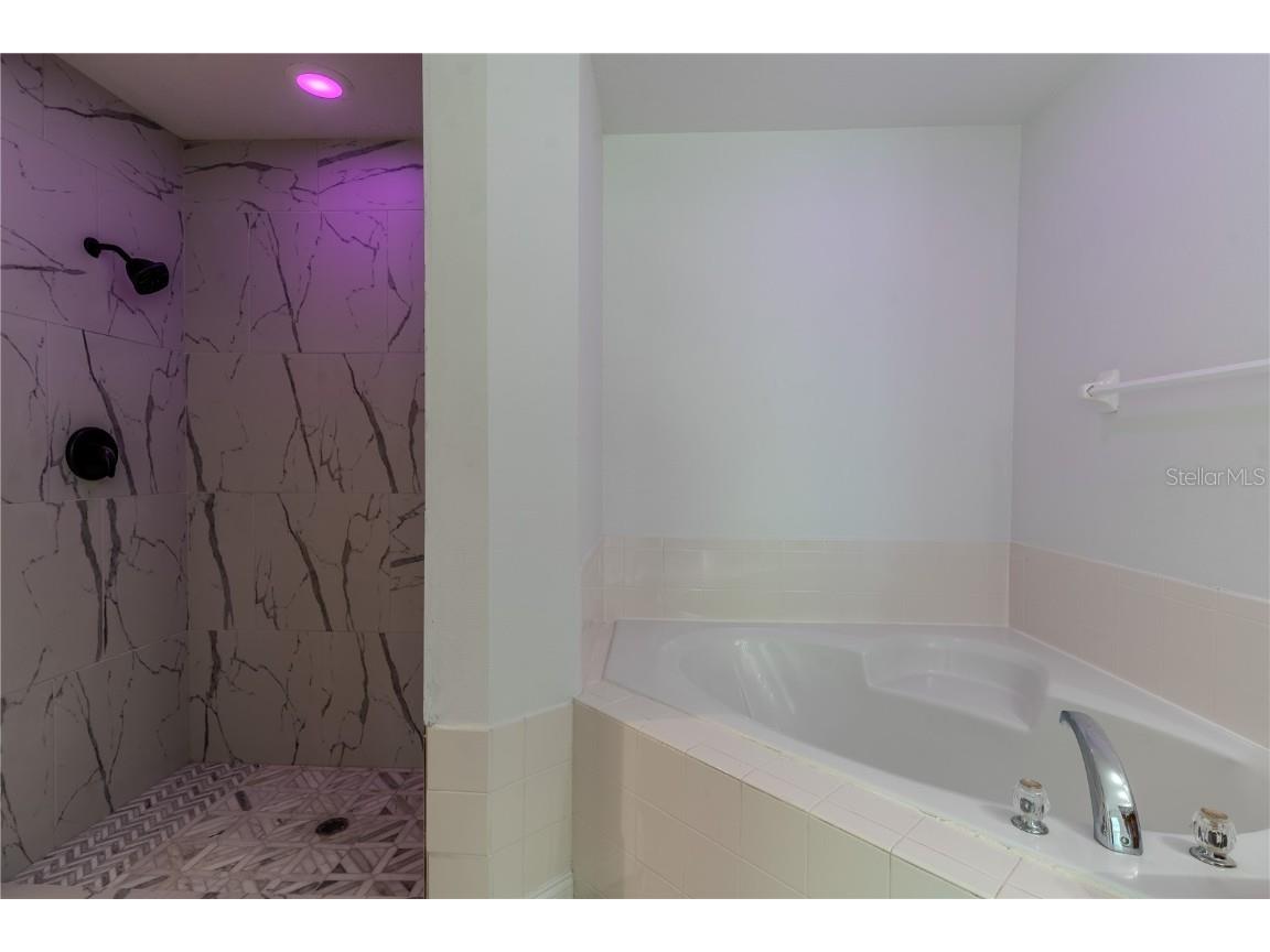 1021 Cannes Drive Kissimmee FL 34759 P4935645 image14