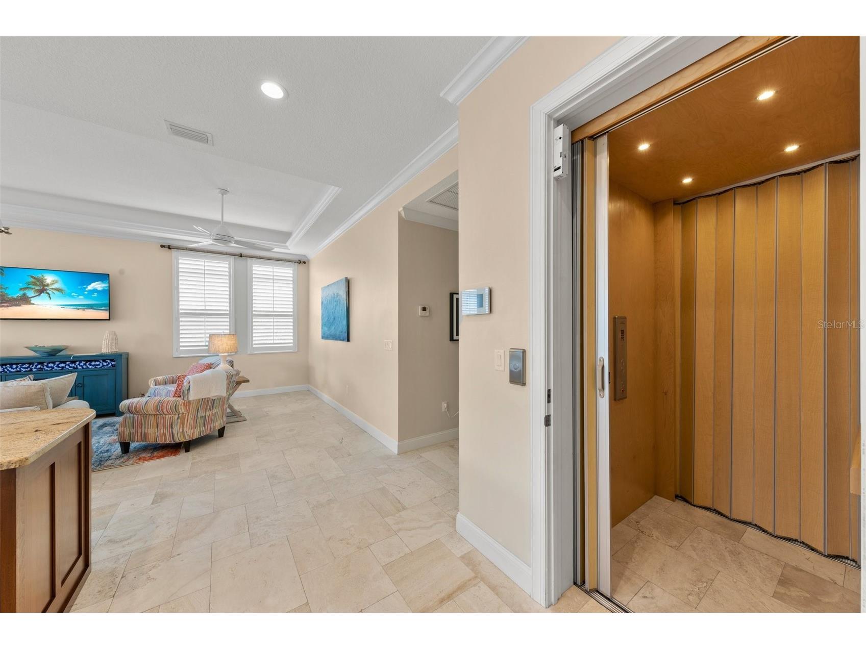 1021 Crescent Street #1 Sarasota FL 34242 A4676253 image12