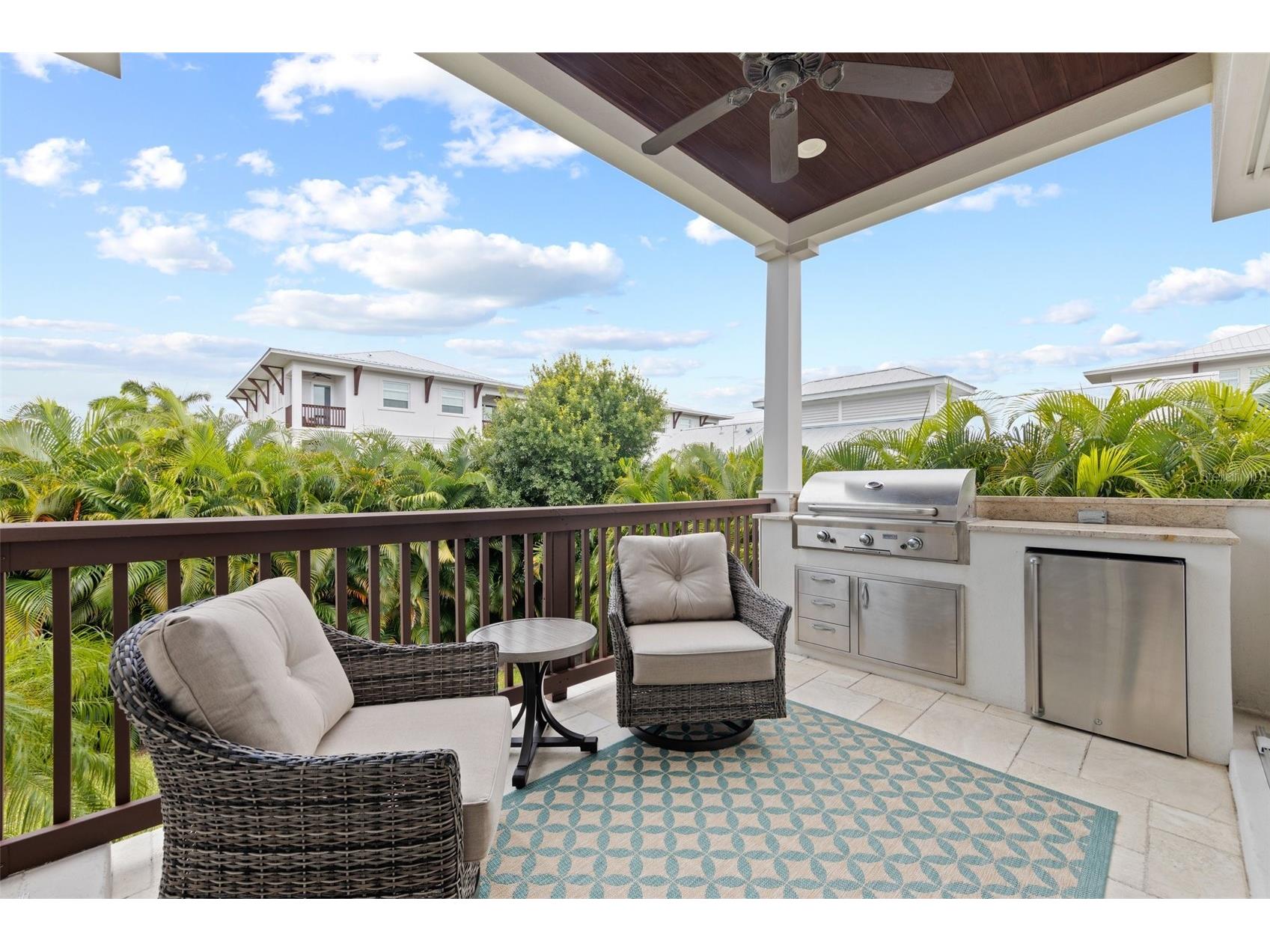 1021 Crescent Street #1 Sarasota FL 34242 A4676253 image17
