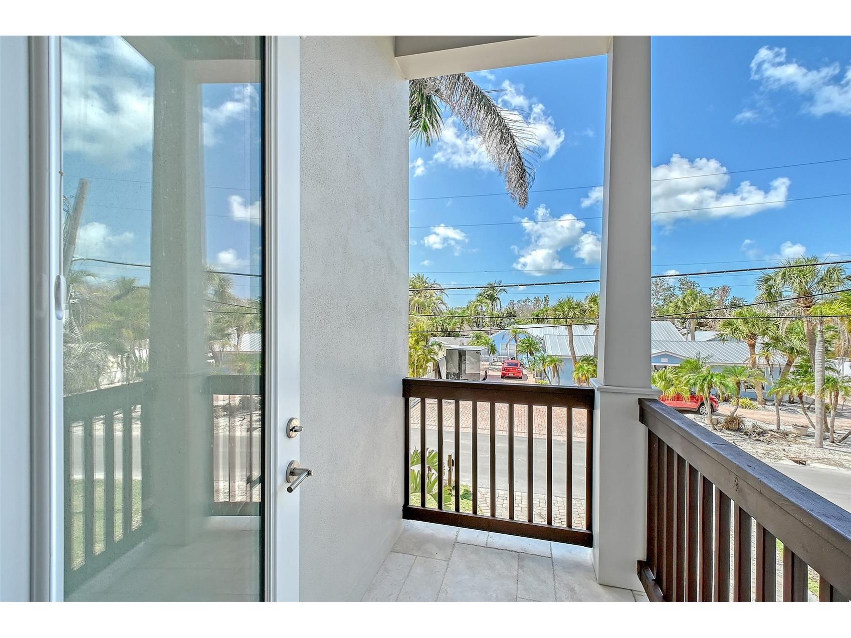 1021 Crescent Street #1 Sarasota FL 34242 A4676253 image29
