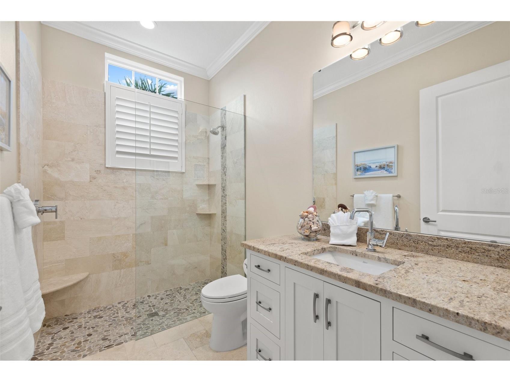 1021 Crescent Street #1 Sarasota FL 34242 A4676253 image30