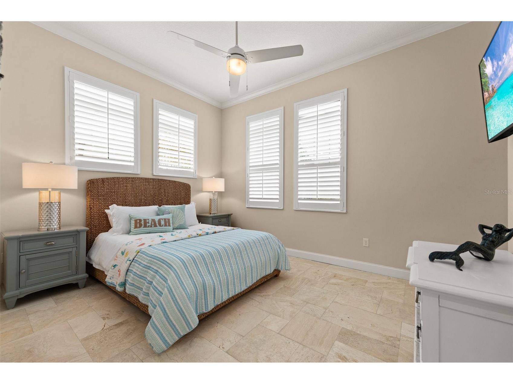 1021 Crescent Street #1 Sarasota FL 34242 A4676253 image31