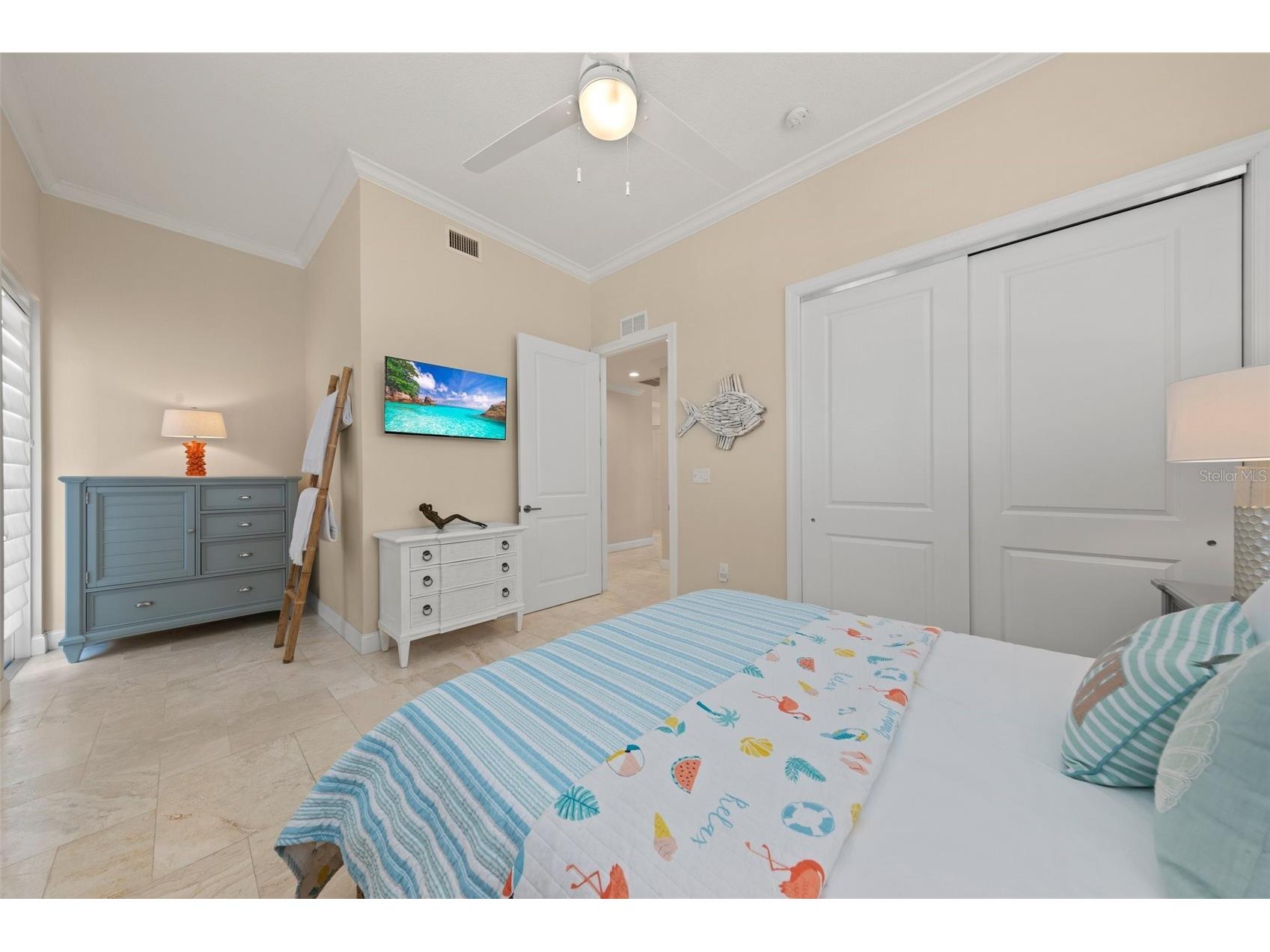 1021 Crescent Street #1 Sarasota FL 34242 A4676253 image32