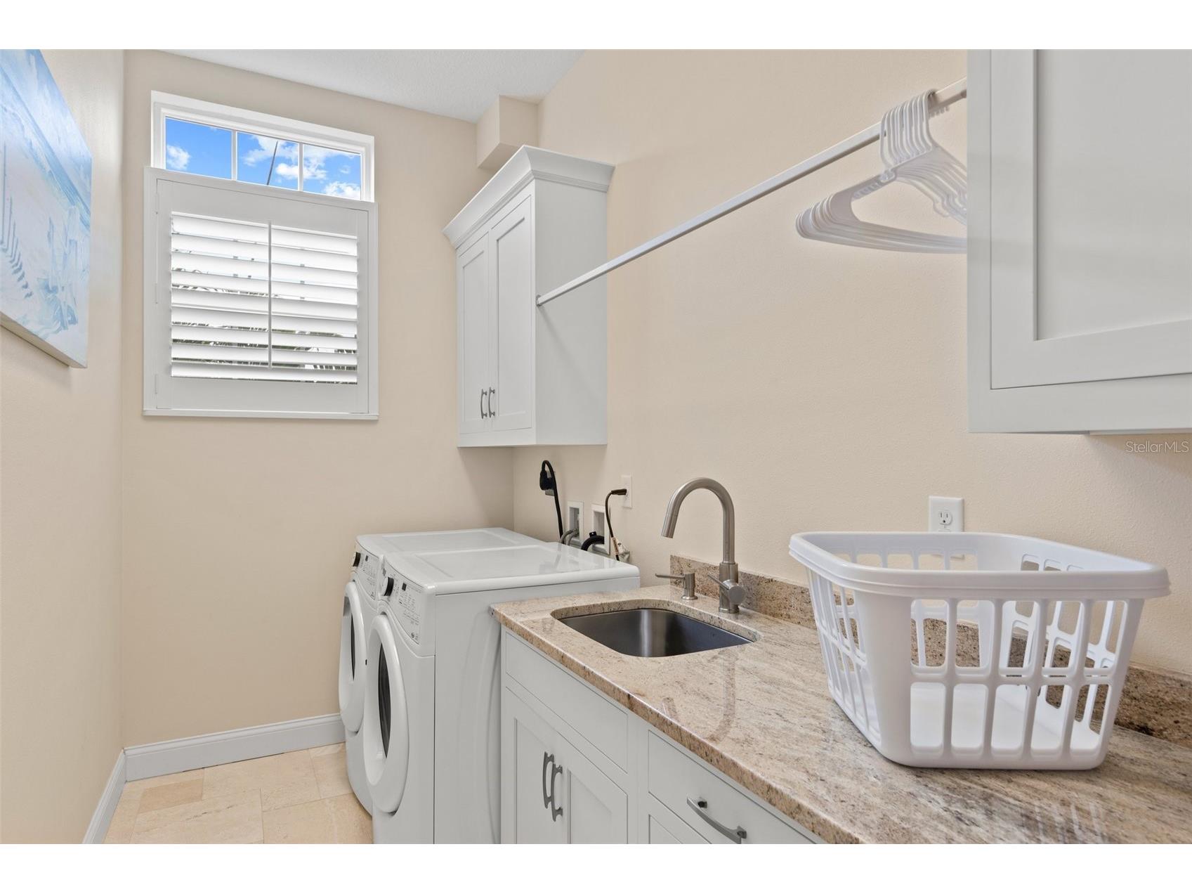 1021 Crescent Street #1 Sarasota FL 34242 A4676253 image38