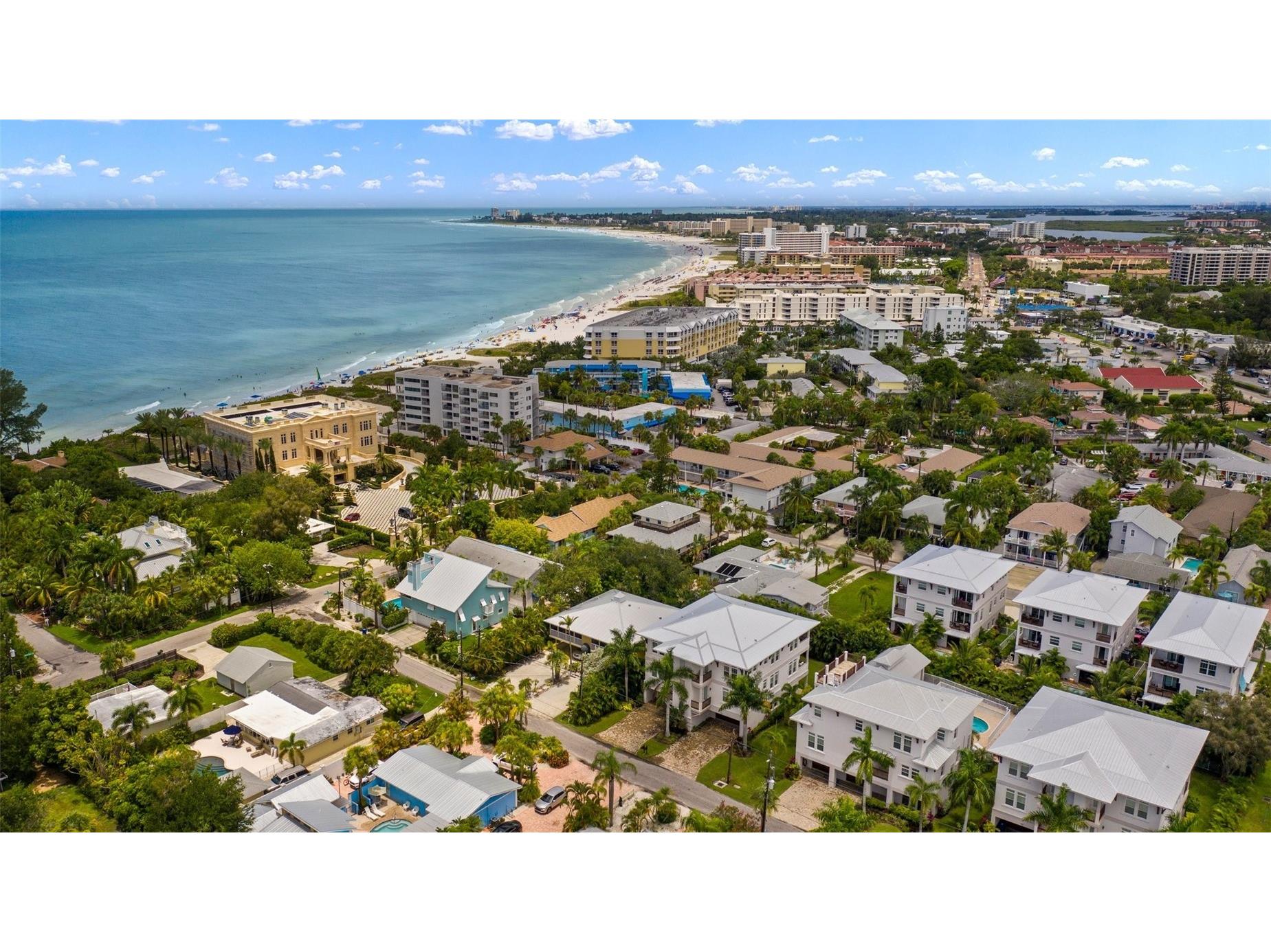 1021 Crescent Street #1 Sarasota FL 34242 A4676253 image41