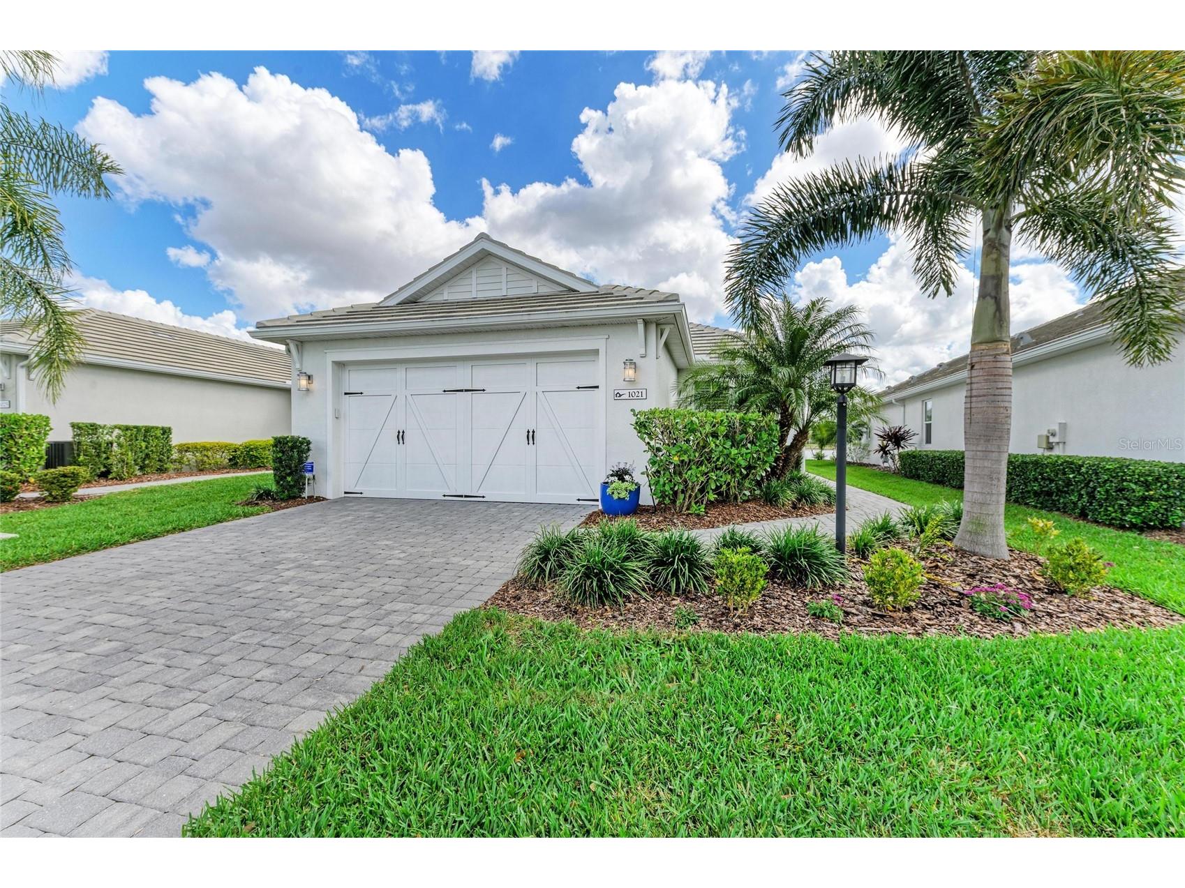 1021 Crosswind Avenue Sarasota FL 34240 A4681795 image1
