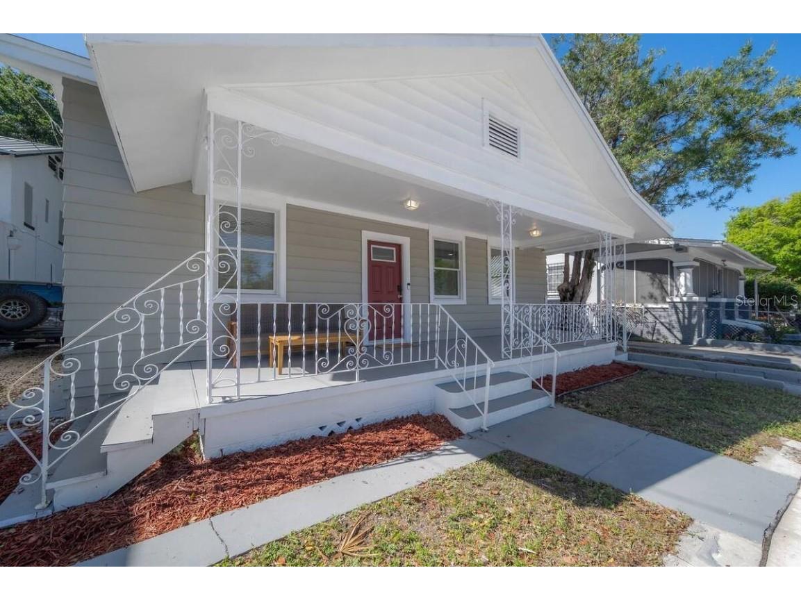1021 E Columbus Drive Tampa FL 33605 U8213060 image1
