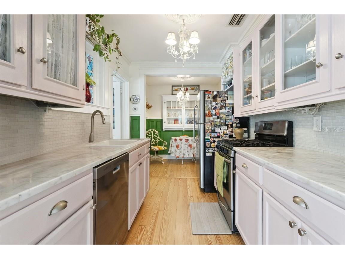 1021 E Third Avenue Mount Dora FL 32757 G5102889 image8