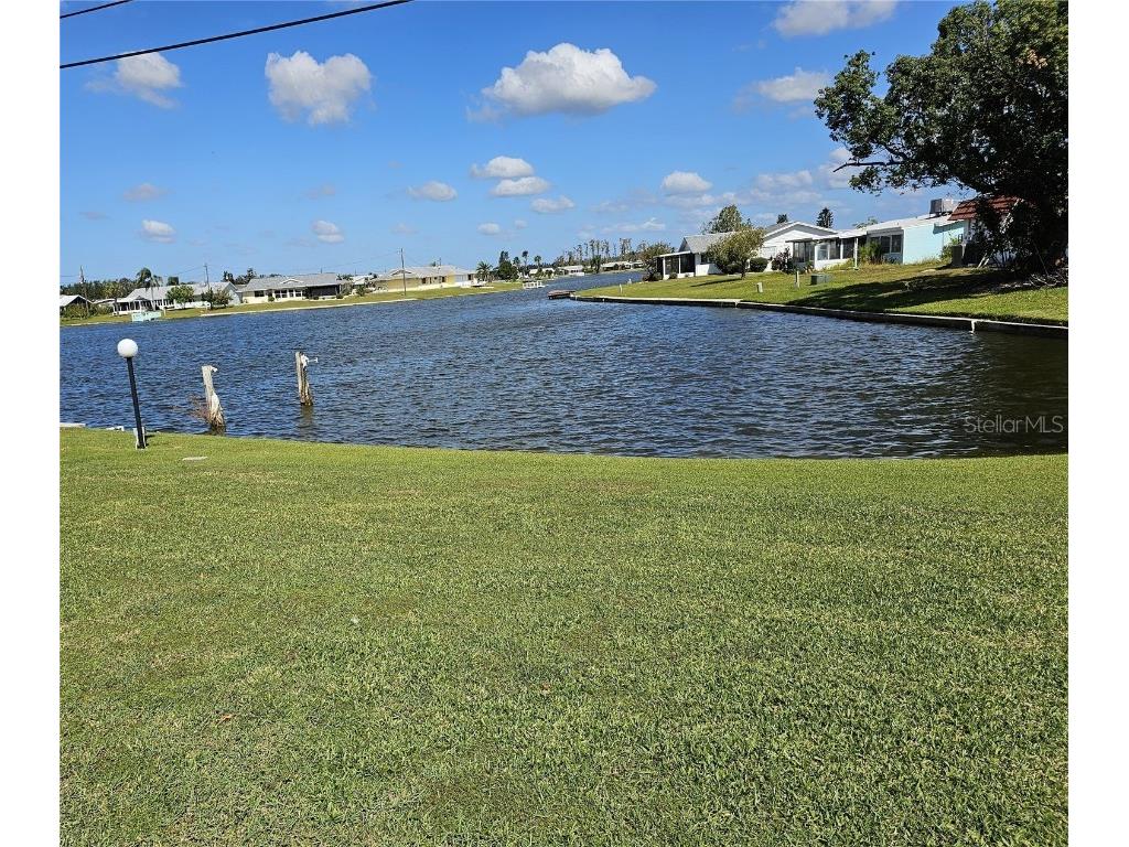 1021 Fordham Drive Sun City Center FL 33573 - South Lake TB8327335 image1
